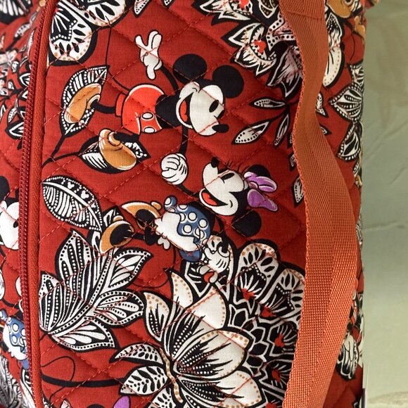 VERA BRADLEY DISNEY LUNCH CROSSBODY BAG :NWT MICKEY & MINNIE'S FLIRTY FLORAL - Picture 10 of 16